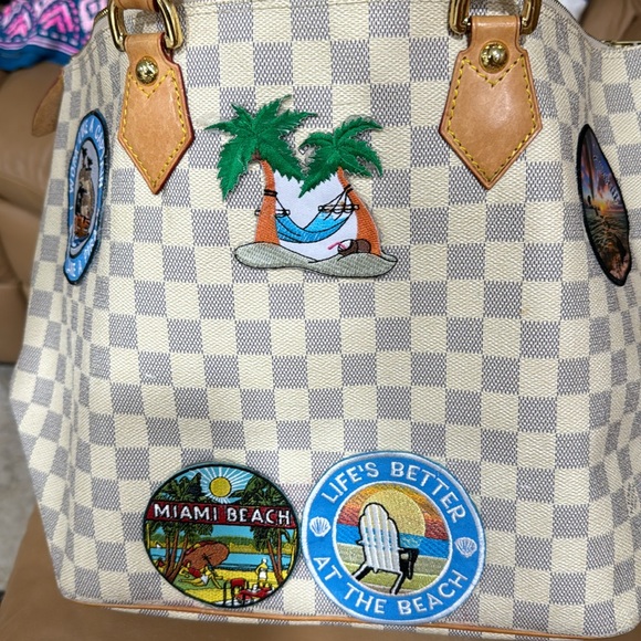 Genuine Re purposed LV bag - Picture 4 of 9